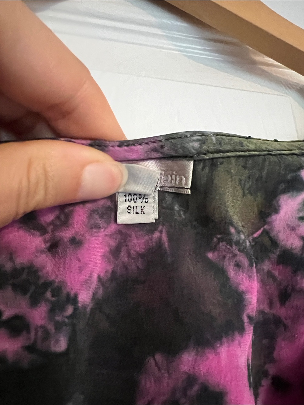 100% Silk Tie-Dye Top - Picture 2 of 6